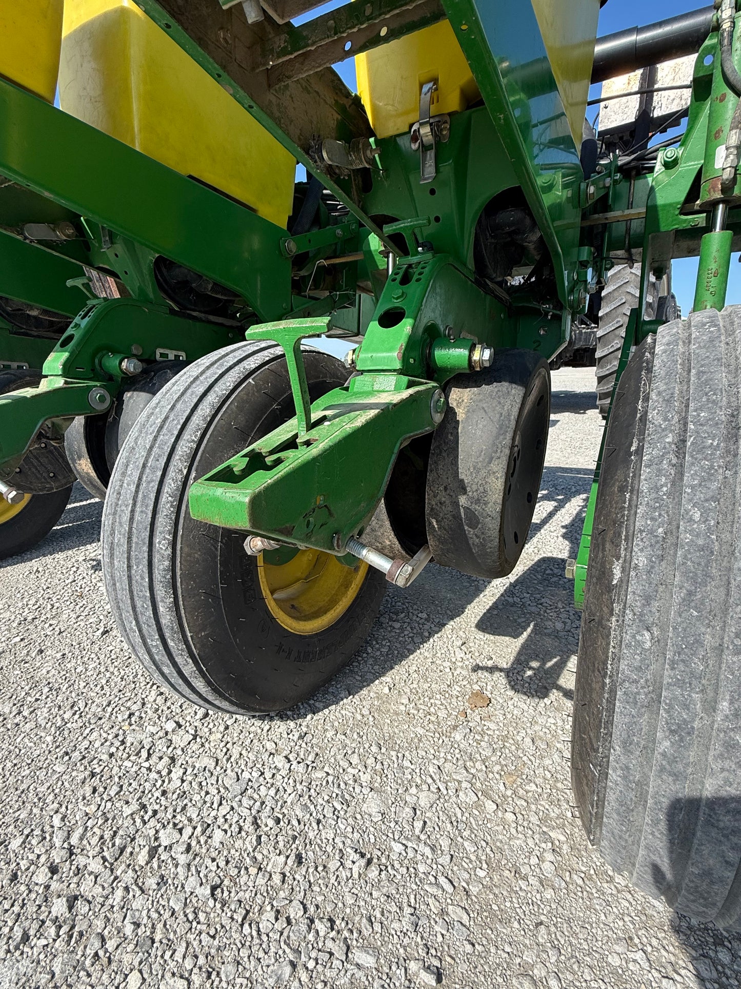 John Deere 1760 - 12 Row