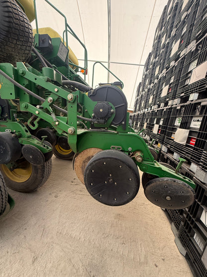 John Deere 1790- 12/23