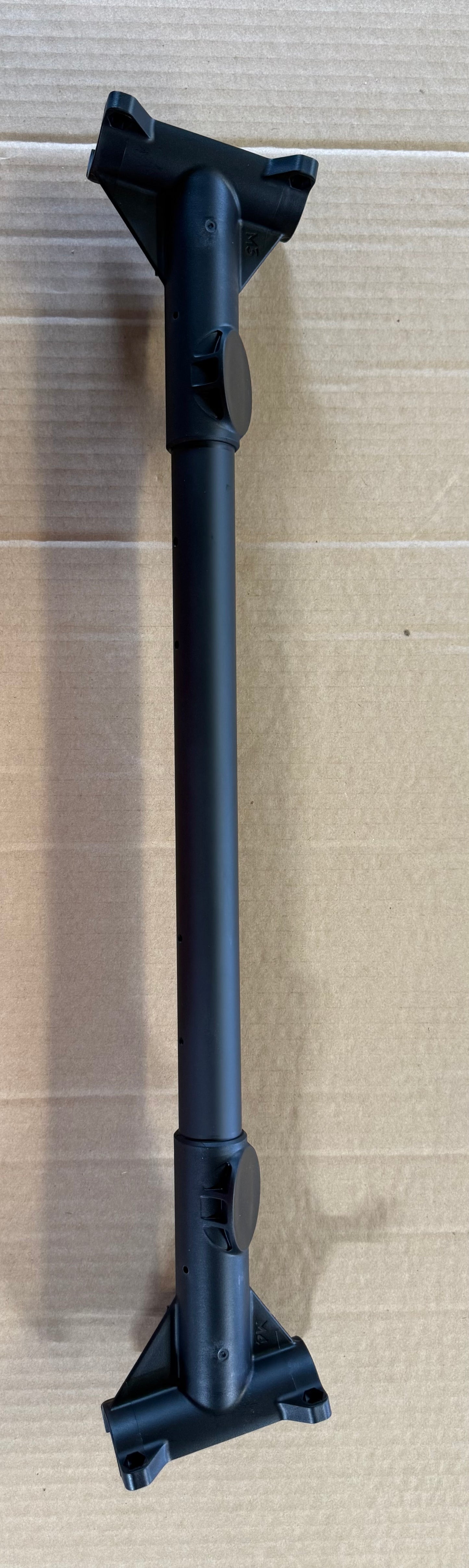 T100 Landing Gear Crossbeam Front