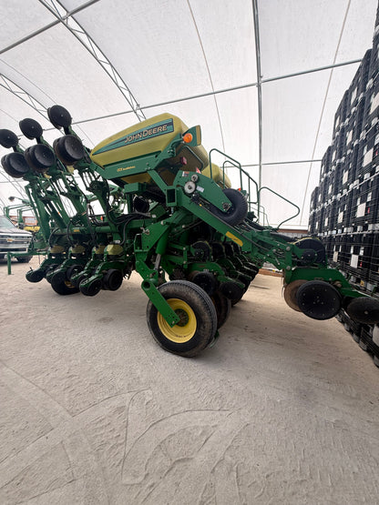 John Deere 1790- 12/23