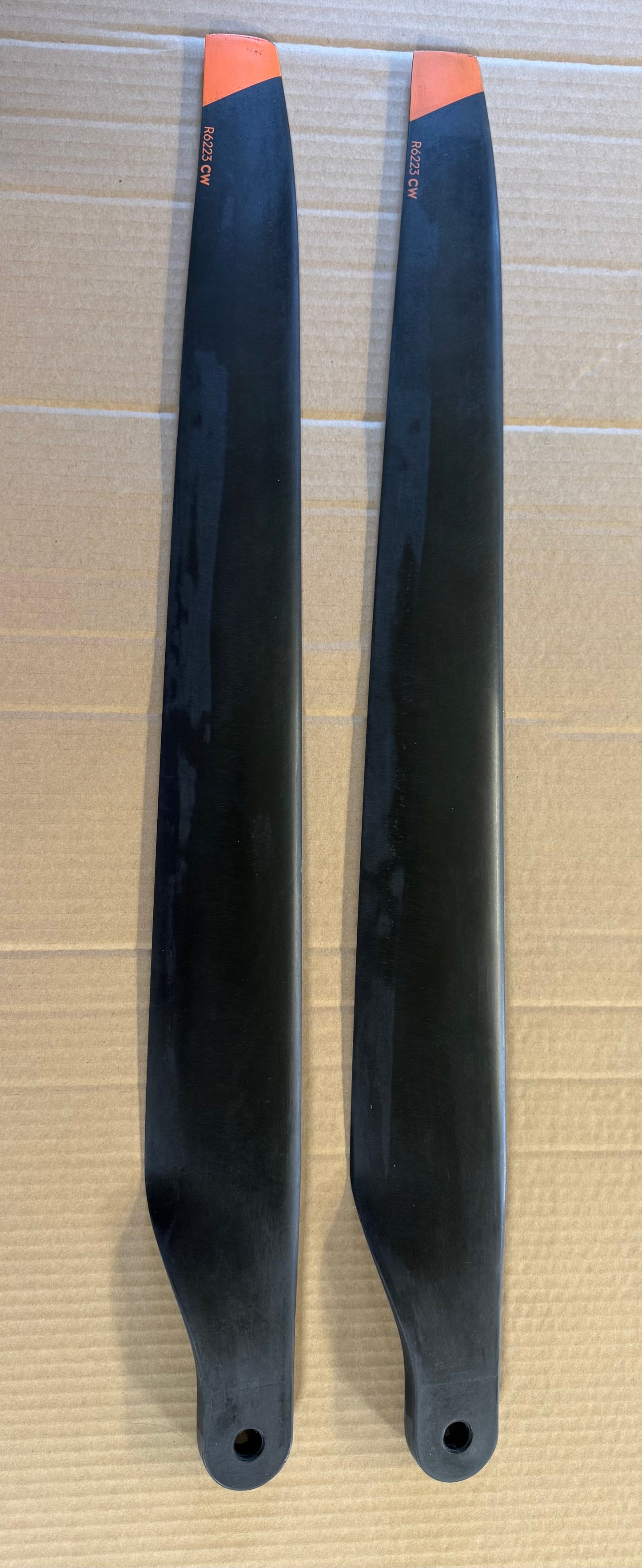 Individual Black UCW