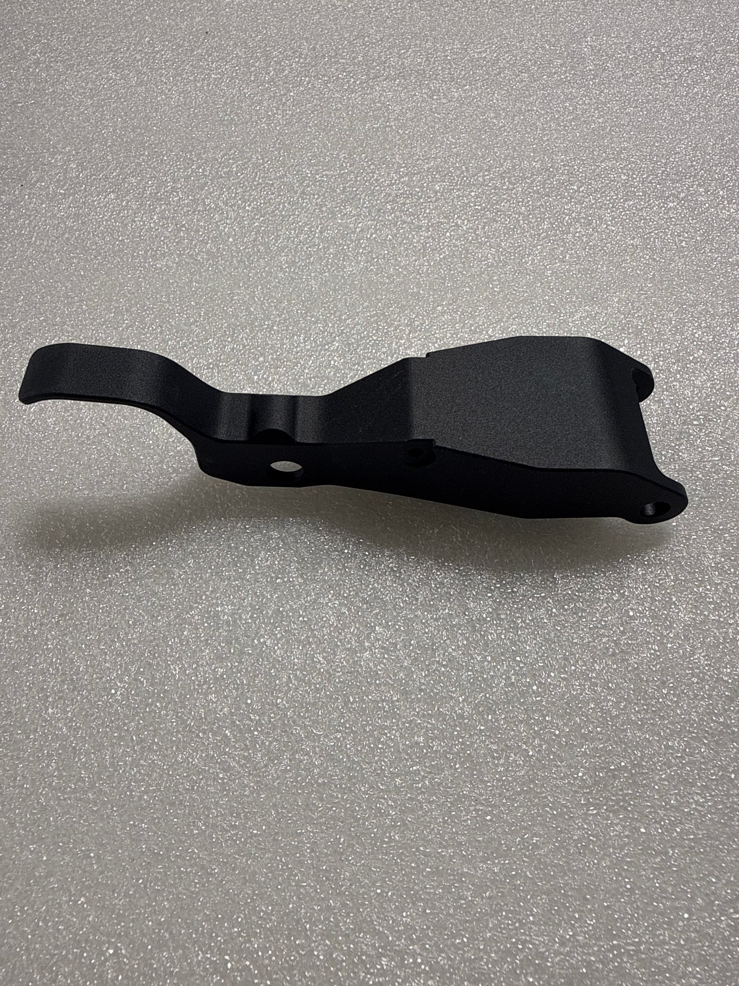 Locking Piece Handle
