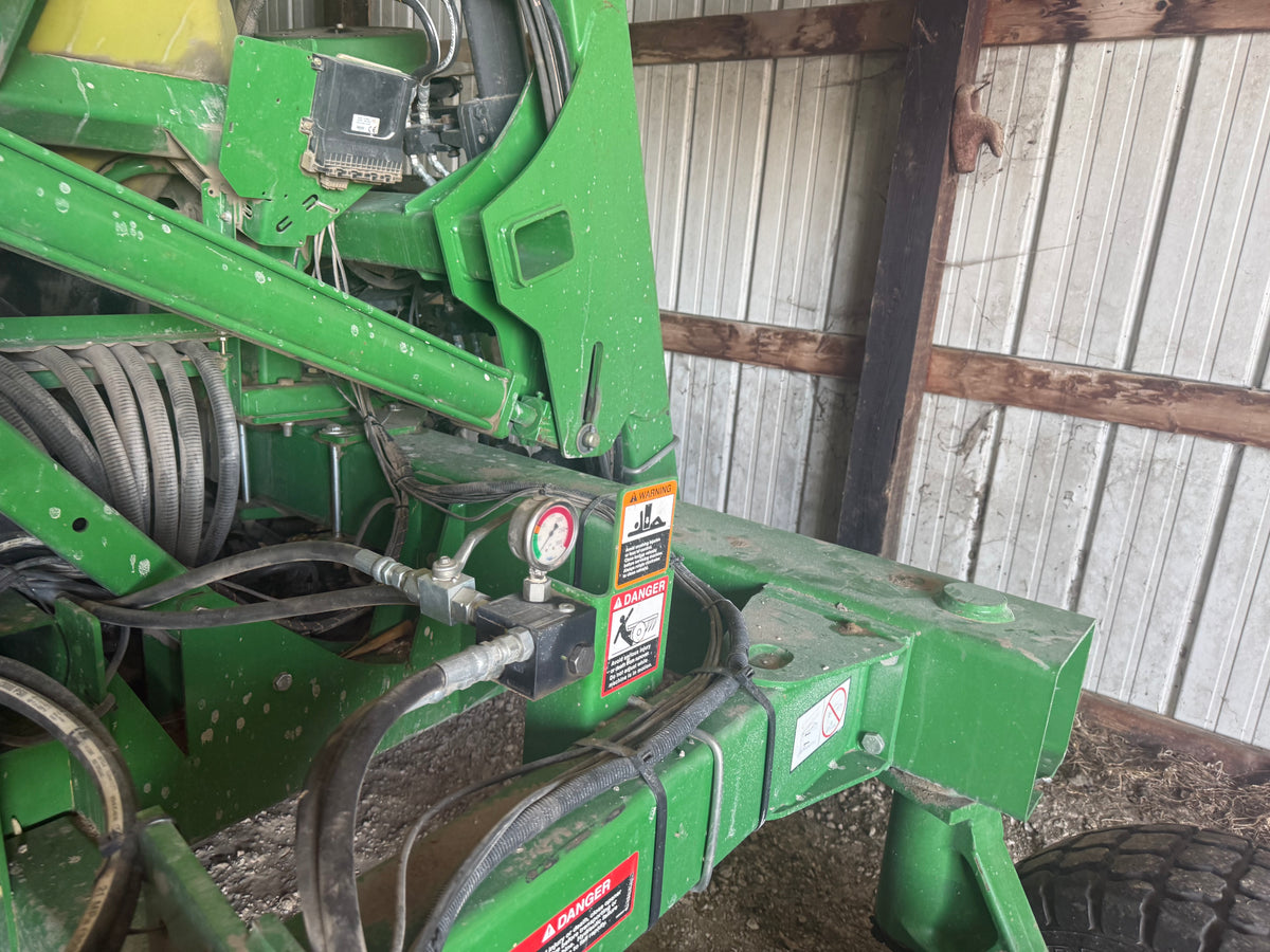 2013 John Deere 1990CCS