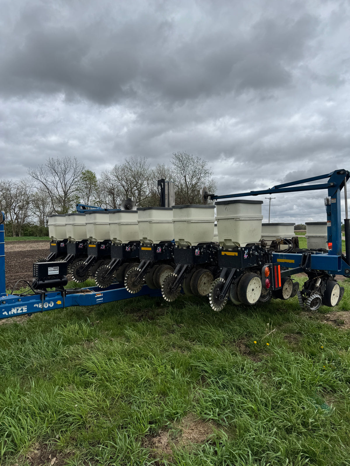 Kinze 3500 8/15 Row