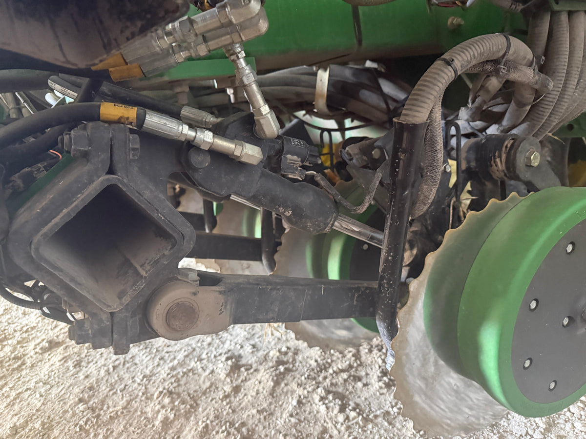 2013 John Deere 1990CCS